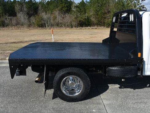 Used 2020 Ford F350 XL w/ Power Equipment Group image 4