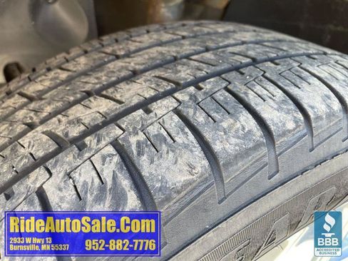 Used 2013 Ford Edge SEL AWD/4WD image 25