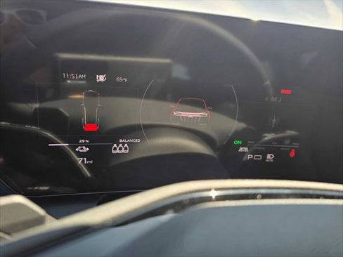 New 2025 Audi Q6 e-tron Premium Plus AWD/4WD image 28
