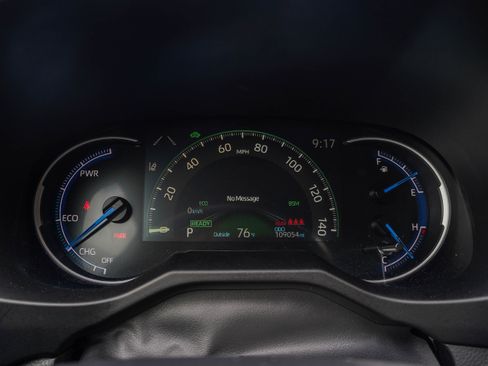 Used 2024 Toyota RAV4 XLE AWD/4WD image 25