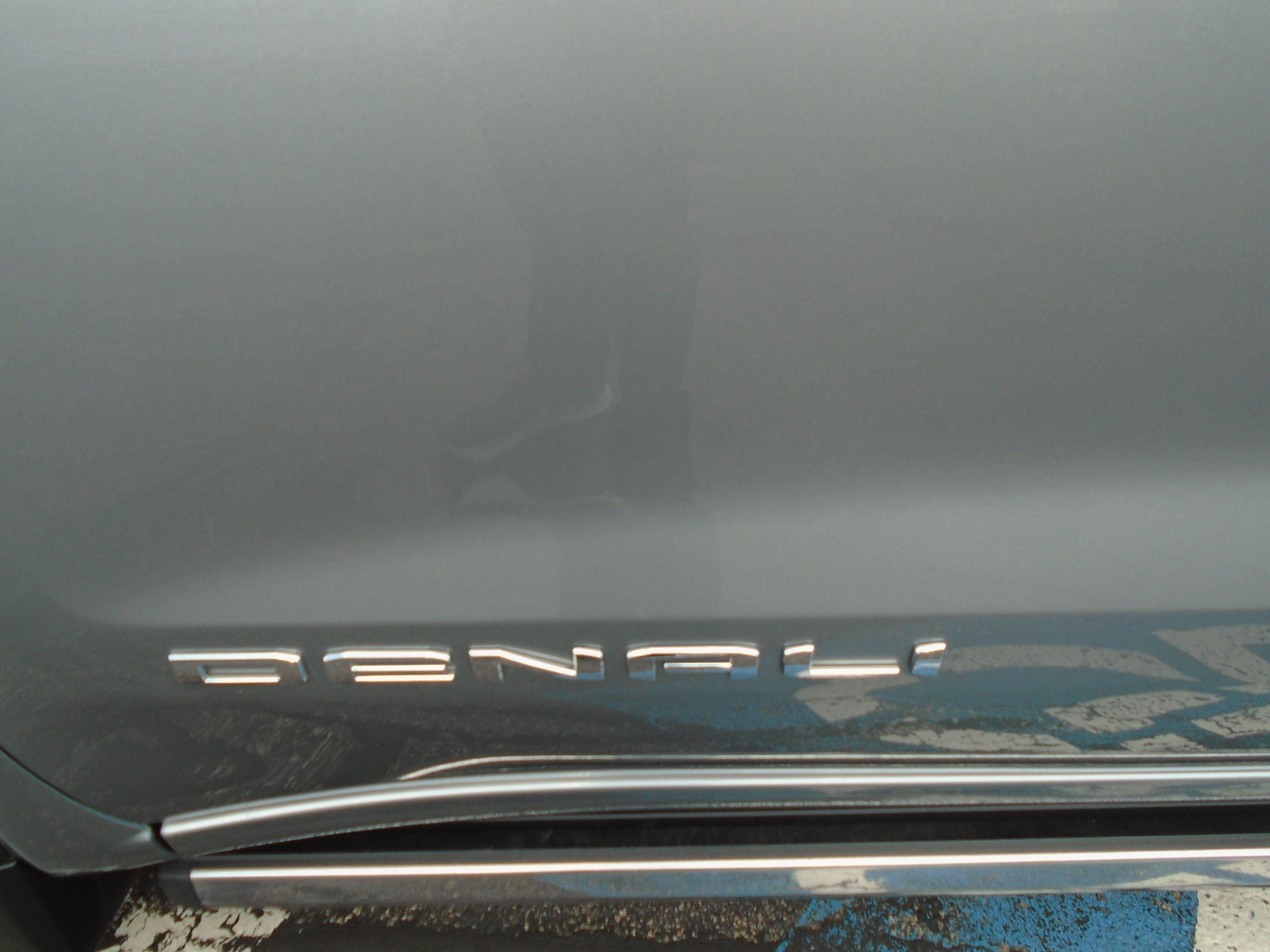 Certified 2025 GMC Sierra 1500 Denali Ultimate AWD/4WD image 19