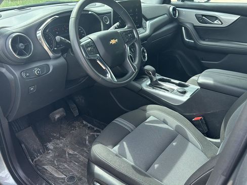 Used 2023 Chevrolet Blazer LT w/ Convenience Package FWD image 11