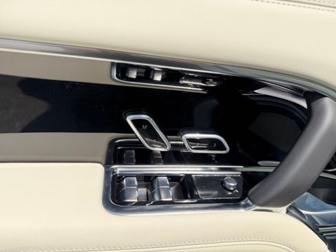 New 2026 Land Rover Range Rover SE AWD/4WD image 11