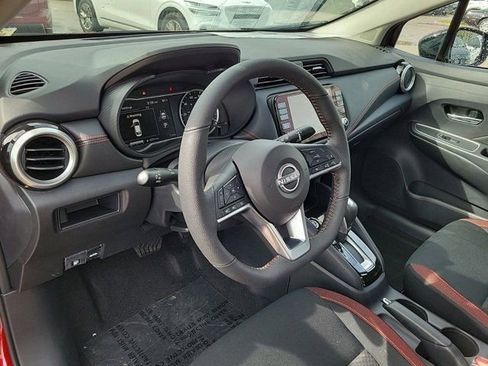New 2025 Nissan Versa SR w/ Trunk Package FWD image 8