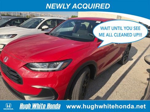 Used 2023 Honda HR-V Sport image 1