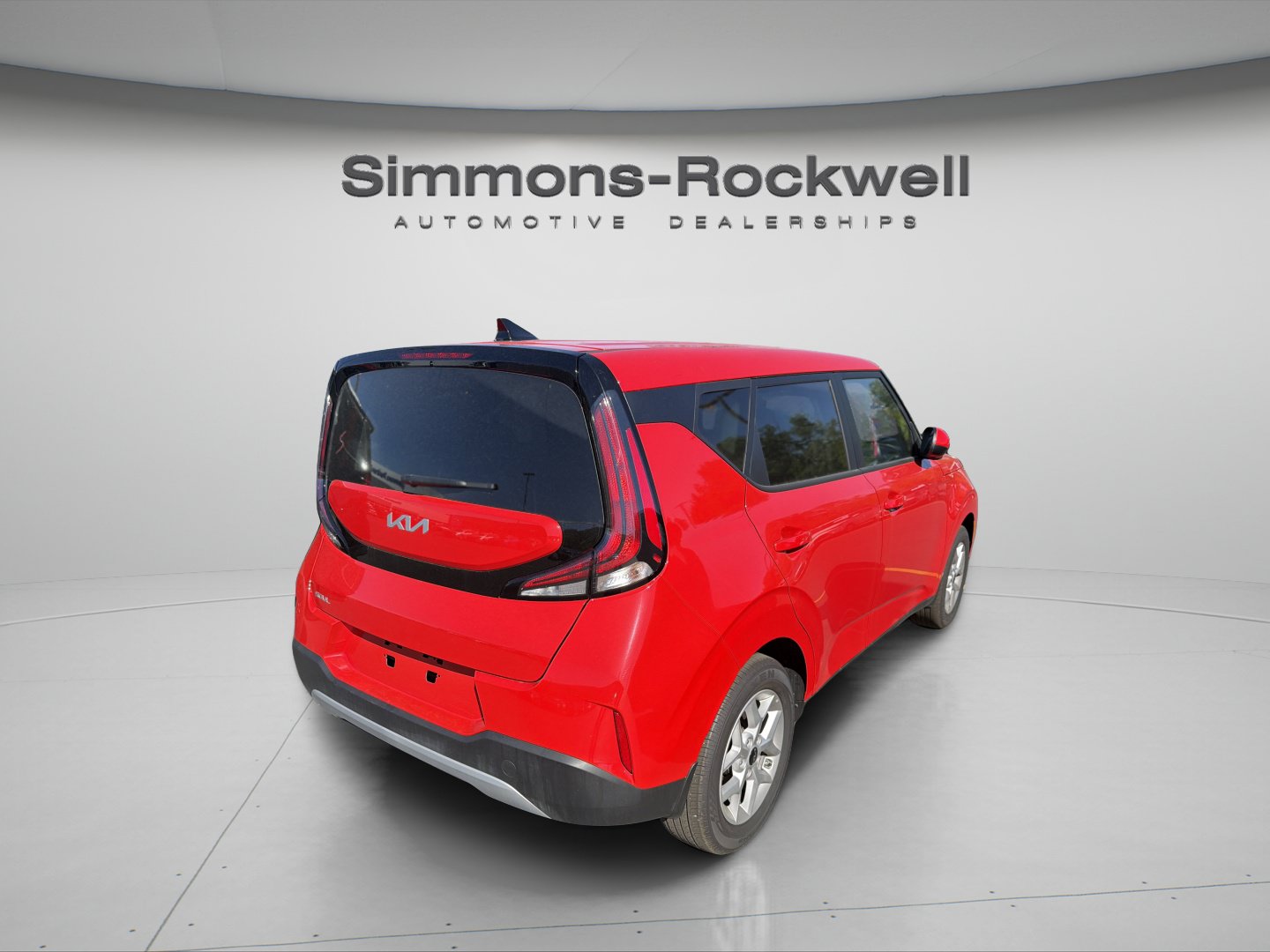 Used 2025 Kia Soul LX w/ LX Technology Package FWD image 7