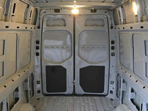 New 2026 Mercedes-Benz Sprinter 2500 image 17