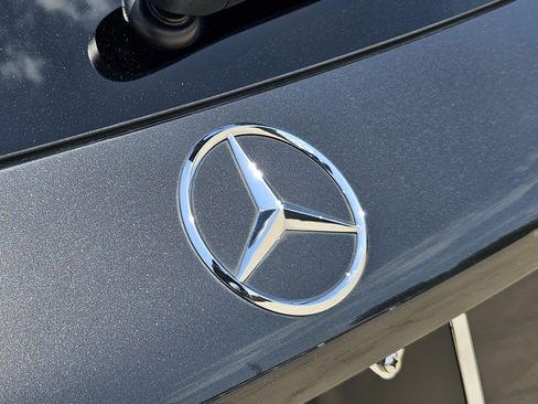 Certified 2021 Mercedes-Benz GLC 300 image 28