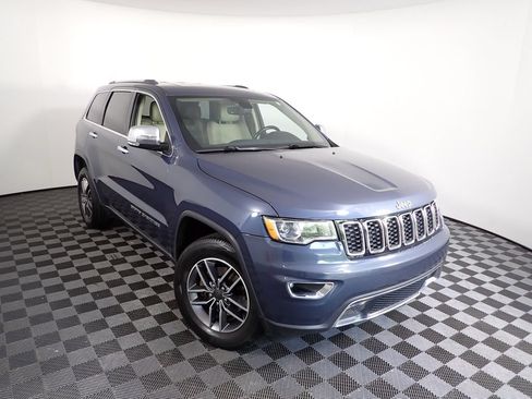 Used 2020 Jeep Grand Cherokee Limited AWD/4WD image 11