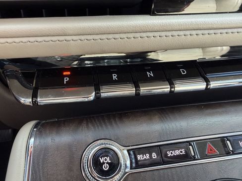 Used 2020 Lincoln Aviator Reserve w/ Elements Package Plus RWD image 21