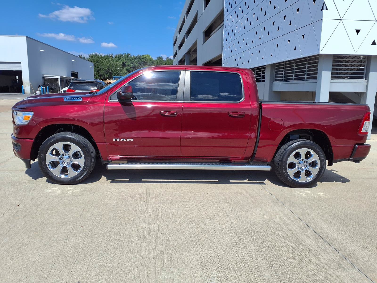 Used 2024 RAM 1500 2WD Crew Cab image 26