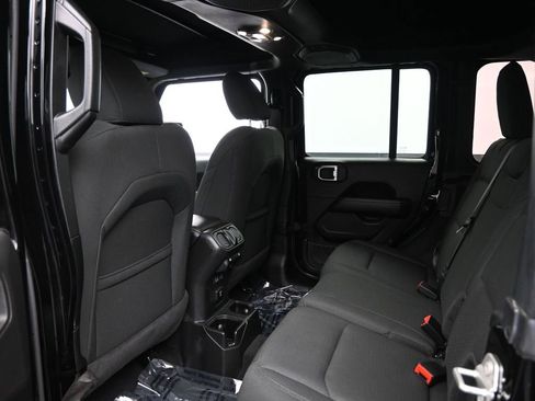 Used 2023 Jeep Wrangler Sahara w/ LED Lighting Group image 29