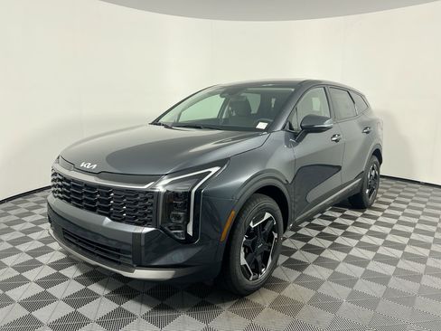 New 2026 Kia Sportage S AWD/4WD image 9