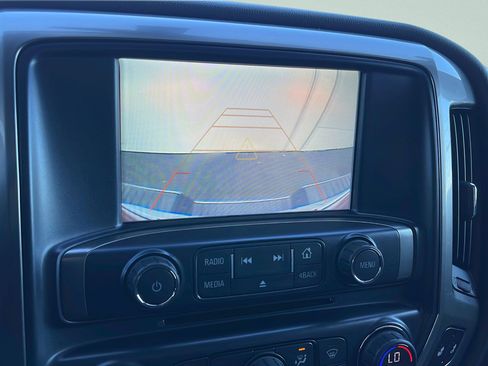 Used 2018 Chevrolet Silverado 1500 LT w/ All Star Edition image 17