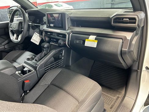 New 2026 Toyota 4Runner SR5 image 17