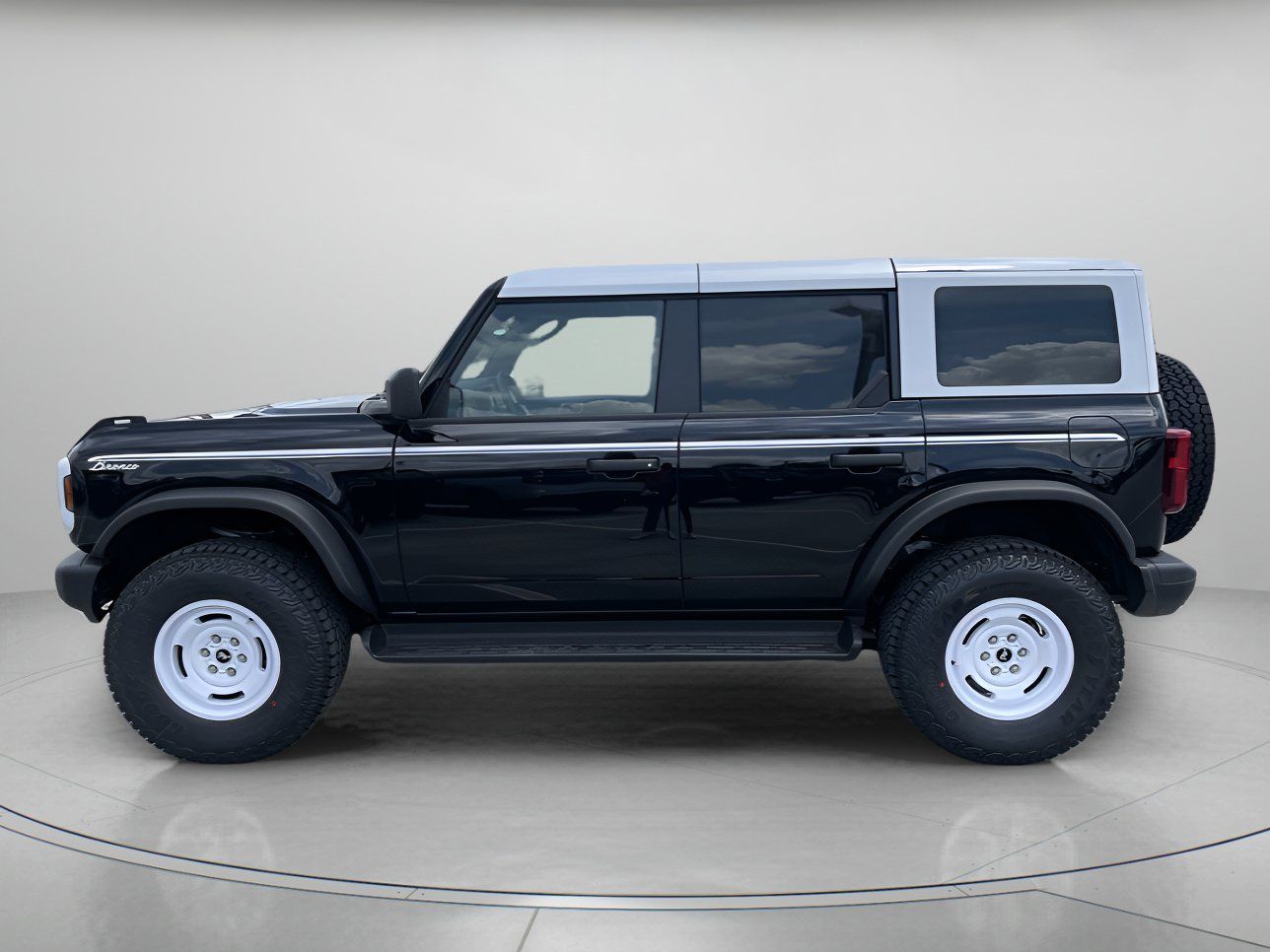 New 2026 Ford Bronco Heritage Edition AWD/4WD image 6