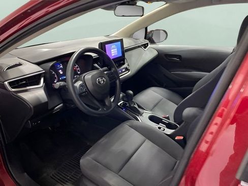 Used 2023 Toyota Corolla LE FWD image 12