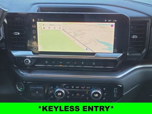 Used 2024 GMC Sierra 2500 SLT w/ SLT Premium Package image 19