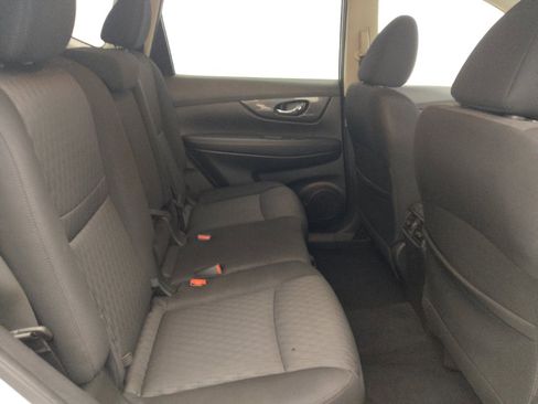 Used 2020 Nissan Rogue S w/ Special Edition Package FWD image 19