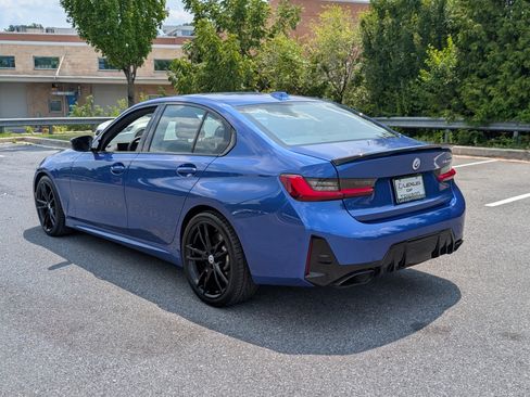 Used 2023 BMW M340i w/ Driving Assistance Package RWD image 5