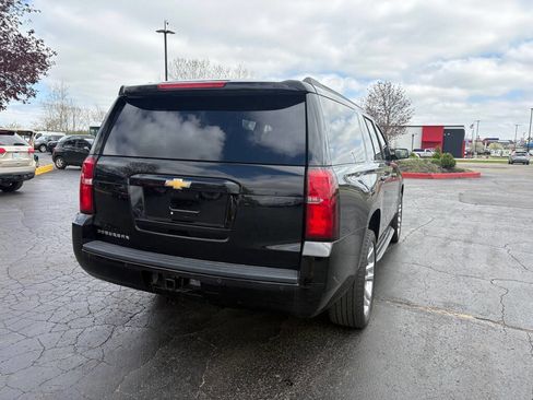 Used 2019 Chevrolet Suburban LT AWD/4WD image 6