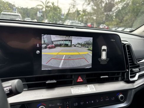 Used 2023 Kia Sportage EX image 51