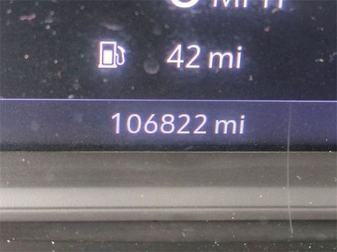 Used 2020 GMC Sierra 1500 Elevation w/ Elevation Value Package image 25