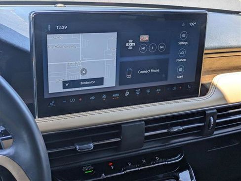 Used 2023 Lincoln Corsair Reserve FWD image 15