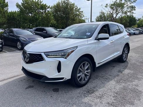 Used 2023 Acura RDX FWD w/ Technology Package image 3