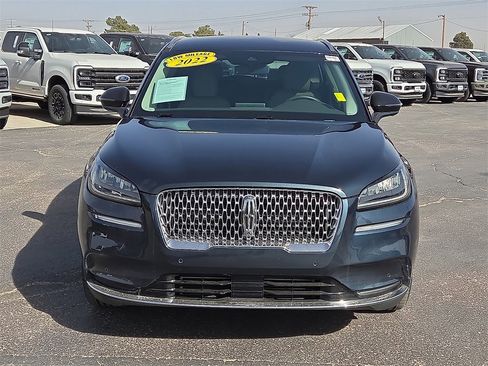 Used 2022 Lincoln Corsair Reserve image 8