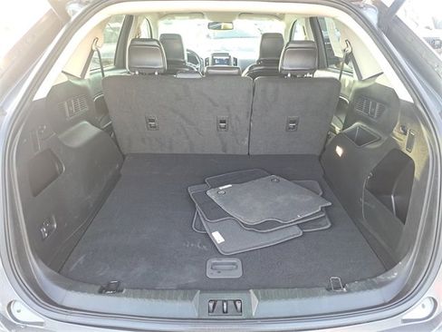 Certified 2024 Ford Edge SEL w/ Convenience Package image 26