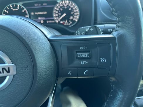 Used 2021 Nissan Rogue S FWD image 28