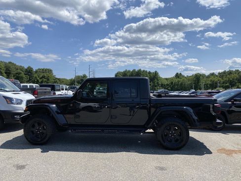 Certified 2022 Jeep Gladiator Mojave w/ LED Lighting Group AWD/4WD image 6