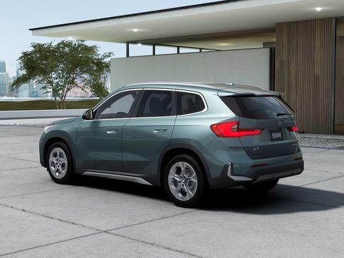 New 2026 BMW X1 xDrive28i w/ Convenience Package AWD/4WD image 2
