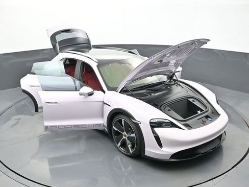 Certified 2024 Porsche Taycan 4S AWD/4WD image 33