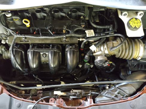 Used 2018 Ford Escape S image 30