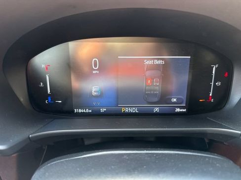 Certified 2025 Ford Escape ST-Line Select AWD/4WD image 26