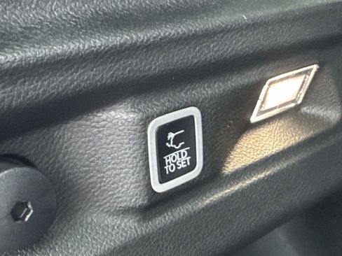 New 2025 Jeep Grand Cherokee L Limited image 14