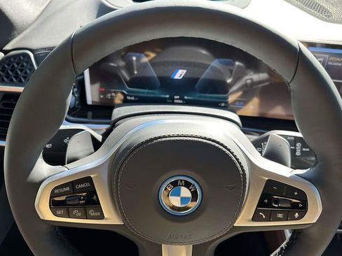New 2026 BMW X5 xDrive50e w/ M Sport Package image 15