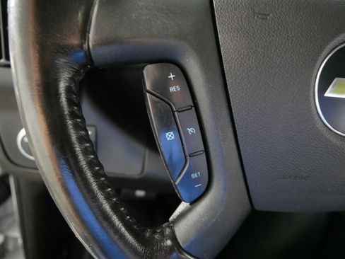 Used 2021 Chevrolet Express 2500 w/ Safety Package RWD image 27
