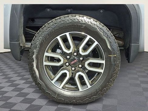 New 2026 GMC Sierra 1500 AT4 w/ Technology Package AWD/4WD image 5