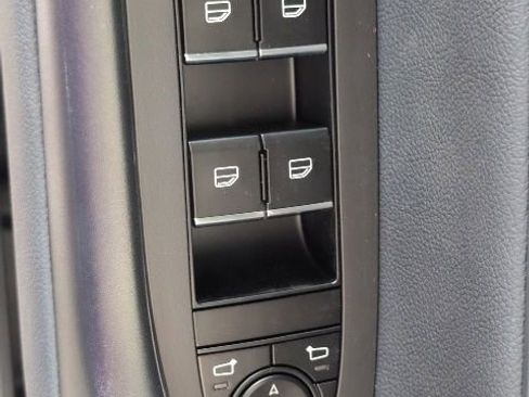 Used 2025 MAZDA CX-50 AWD 2.5 S w/ Weather Package image 17