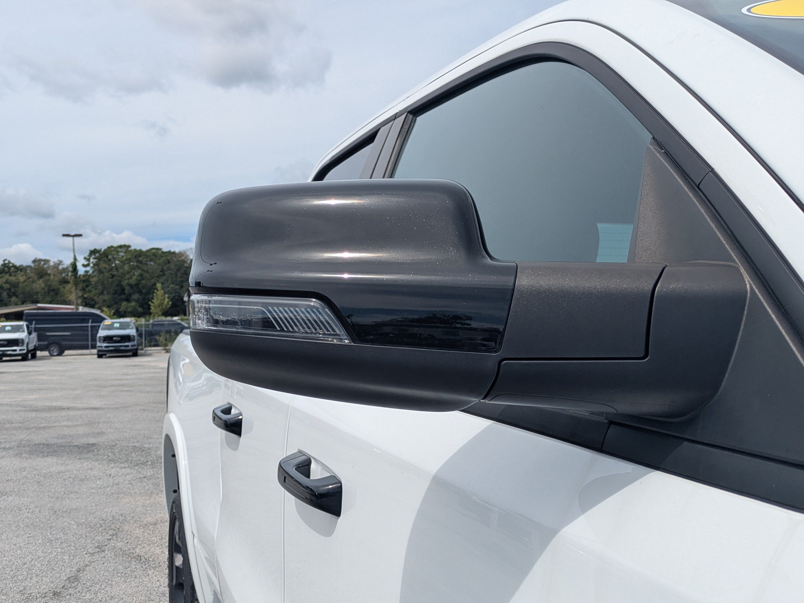Used 2025 RAM 1500 Big Horn AWD/4WD image 12