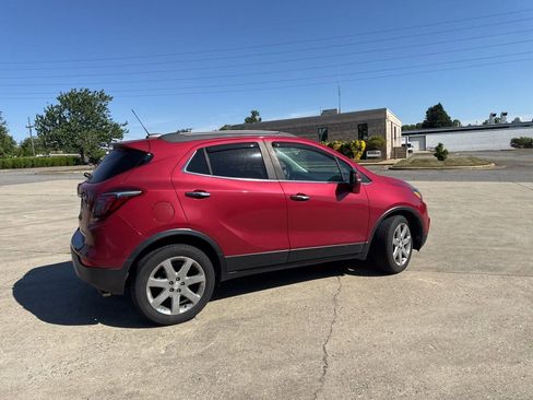 Used 2018 Buick Encore Essence w/ Experience Buick Package FWD image 6