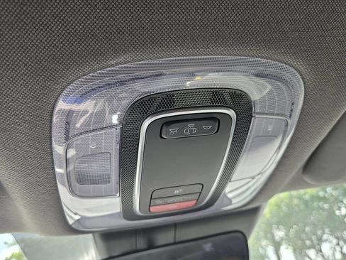 Used 2023 Hyundai Elantra SEL w/ Convenience Package FWD image 21