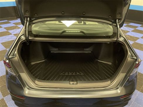 Certified 2025 Honda Accord LX image 23