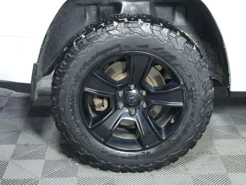 Used 2021 RAM 1500 Big Horn image 10