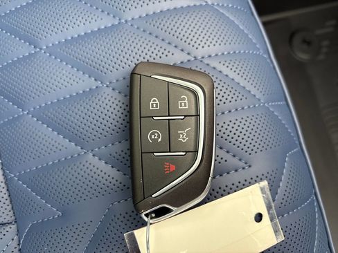 New 2026 Cadillac Vistiq Premium Luxury w/ LPO, Floor Liner Package image 56