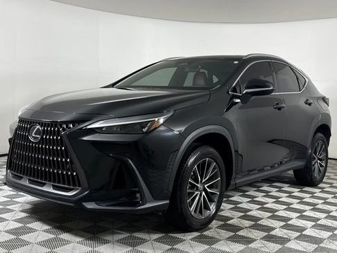 Used 2023 Lexus NX 350 AWD image 2