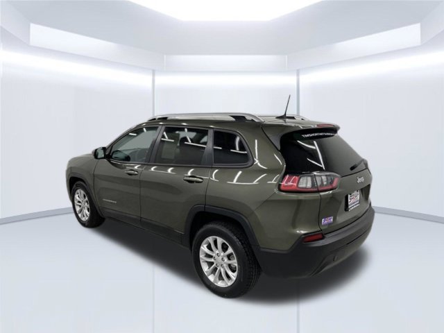 Used 2021 Jeep Cherokee Latitude FWD image 3